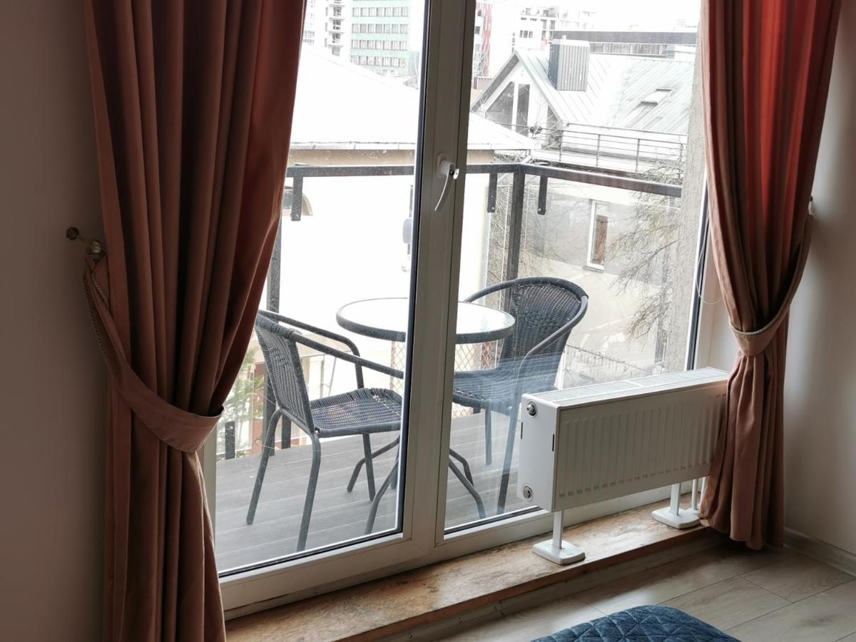 Evarent Apartament Free Parking VNO Esterno foto